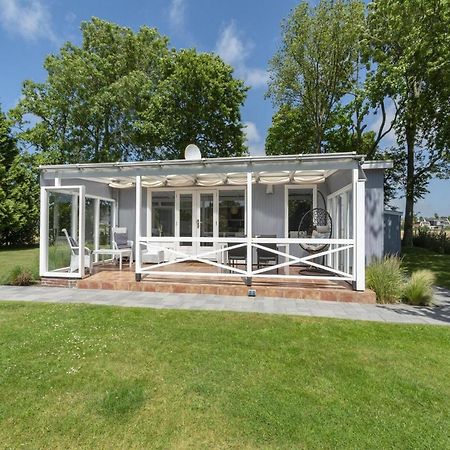 Modern Holiday Home With Large Garden Sint Maartensvlotbrug 外观 照片