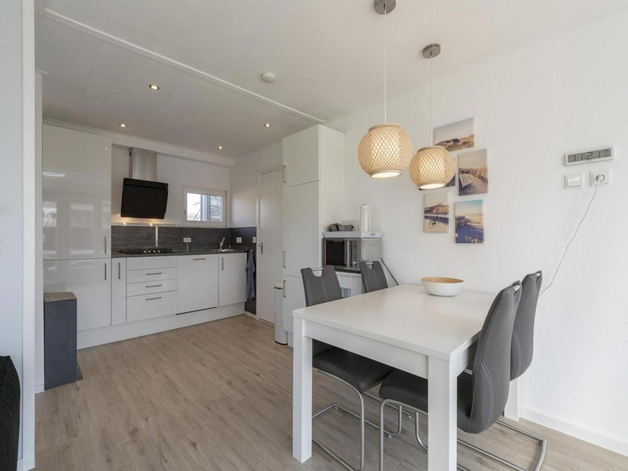 Modern Holiday Home With Large Garden Sint Maartensvlotbrug 外观 照片