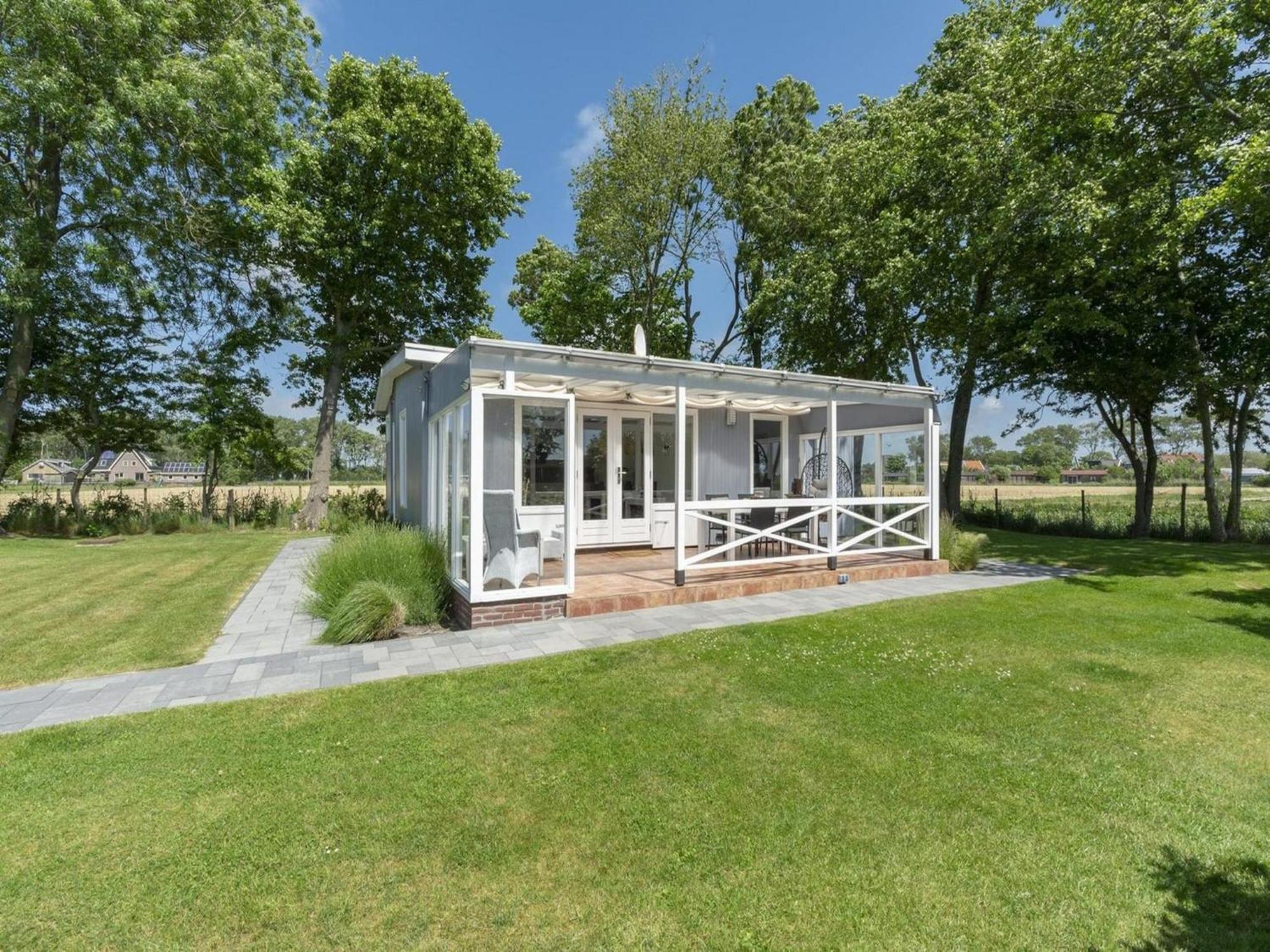 Modern Holiday Home With Large Garden Sint Maartensvlotbrug 外观 照片