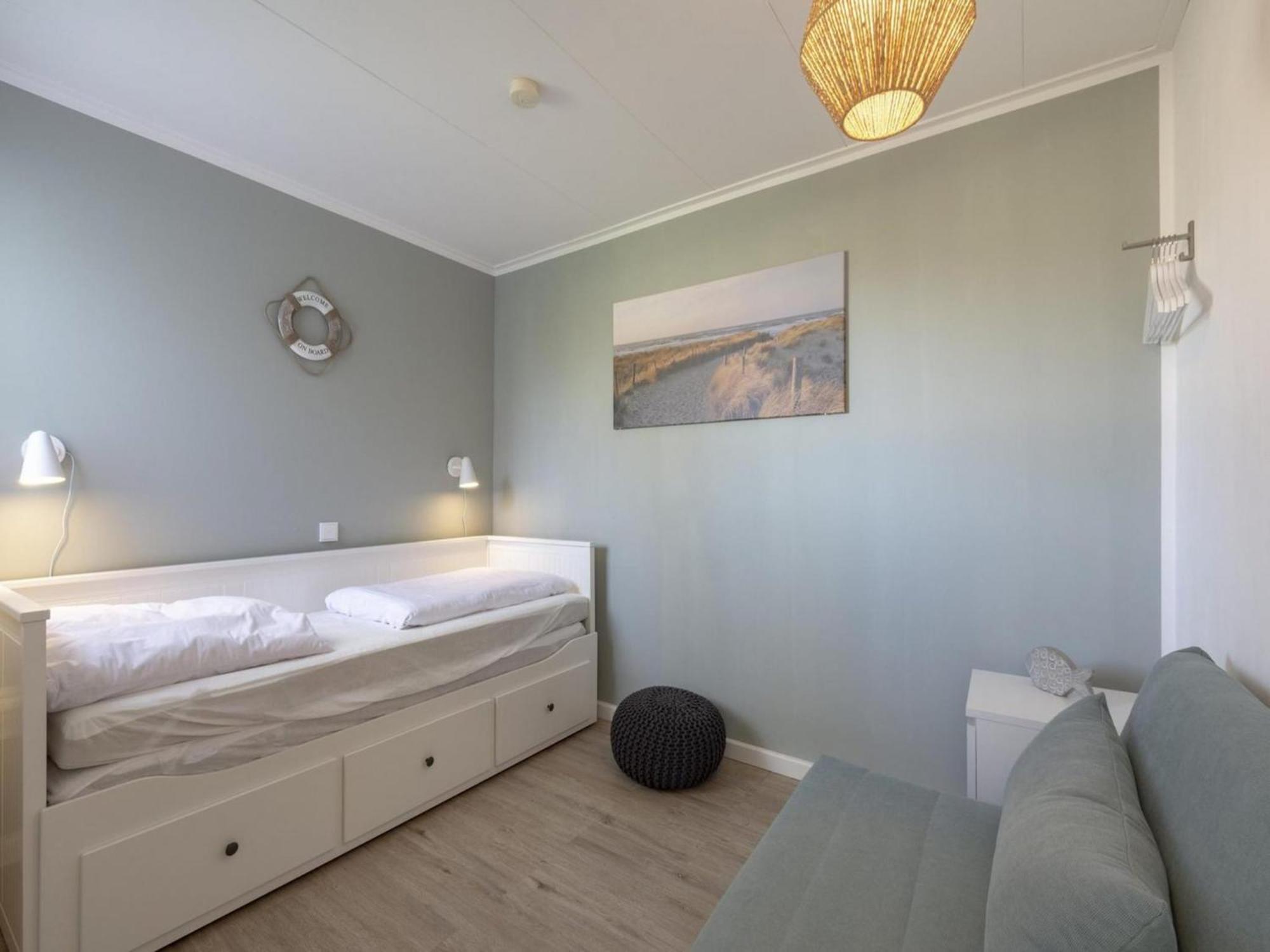 Modern Holiday Home With Large Garden Sint Maartensvlotbrug 外观 照片