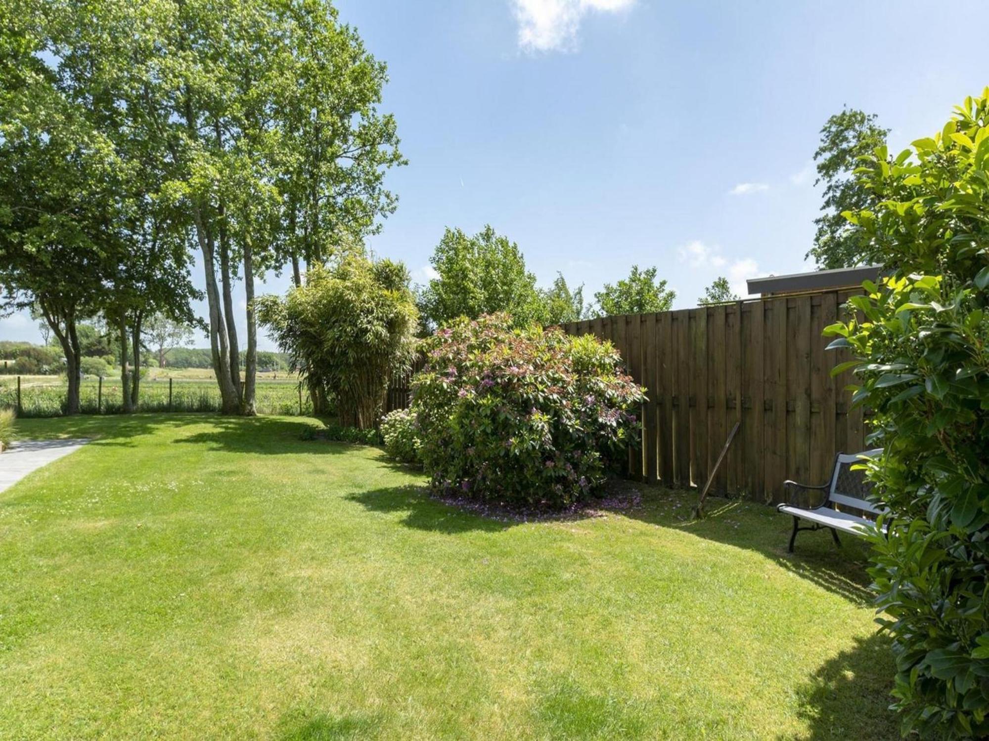 Modern Holiday Home With Large Garden Sint Maartensvlotbrug 外观 照片