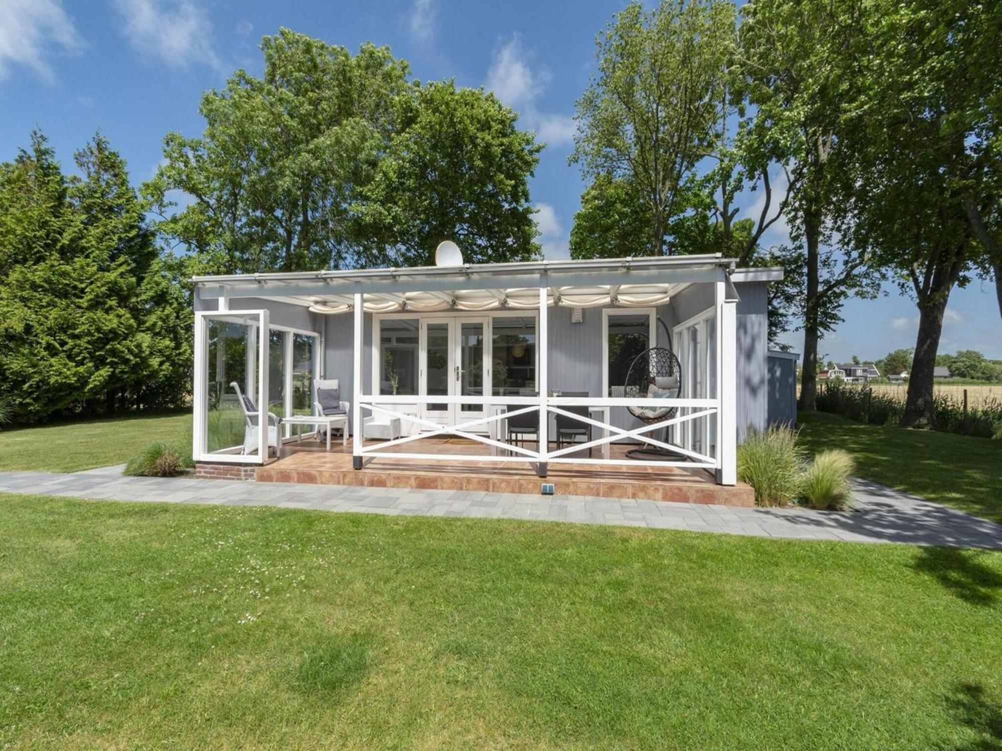 Modern Holiday Home With Large Garden Sint Maartensvlotbrug 外观 照片
